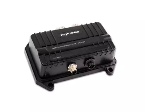 Raymarine AIS700 – Klasse B med antennesplitter – officielt Raymarine-produktbillede
