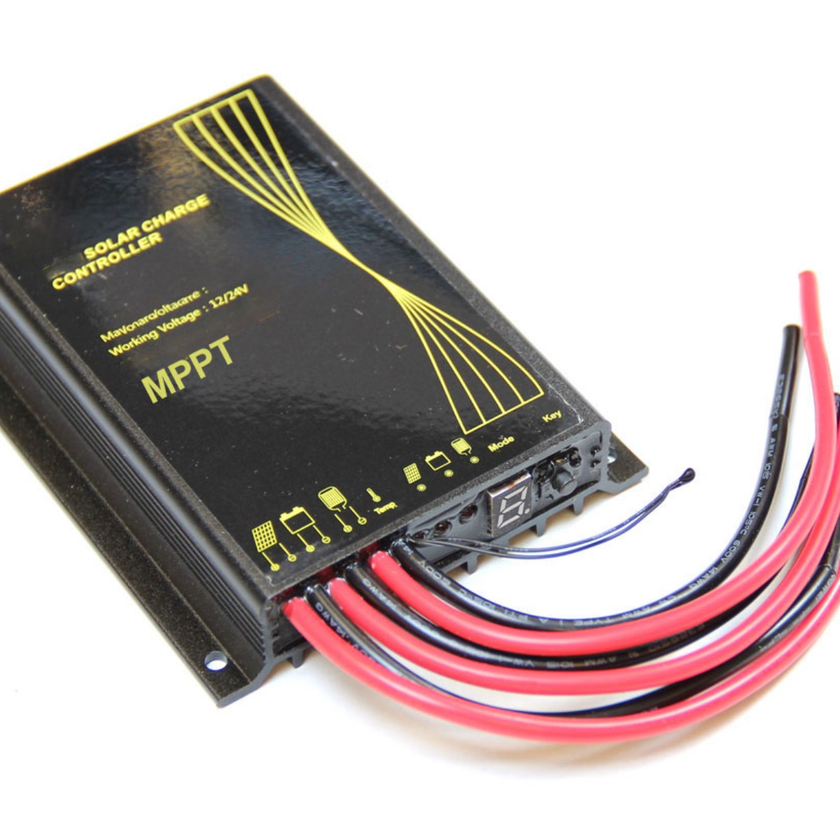 Vandtæt MPPT-laderegulator 15A 12/24V IP68