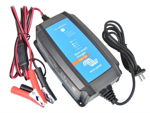 Victron Blue Smart IP65 Charger 24/13 + DC connector – 24 V Batterioplader med Bluetooth - SejlStrøm